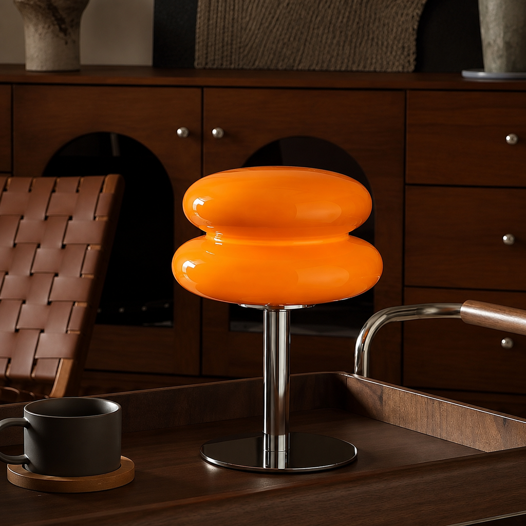 MILA | RETRO TABLE LAMP